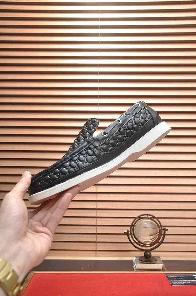 Gucci GG Marmont mocassins en cuir embossé matelassé 6
