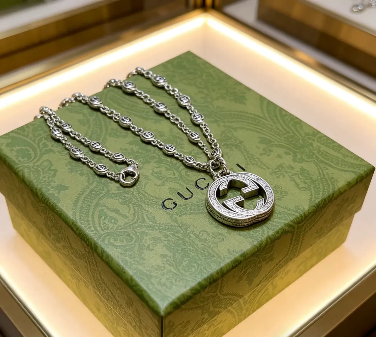 Gucci GG Marmont Engraved Interlocking G Silver-Tone Necklace 6