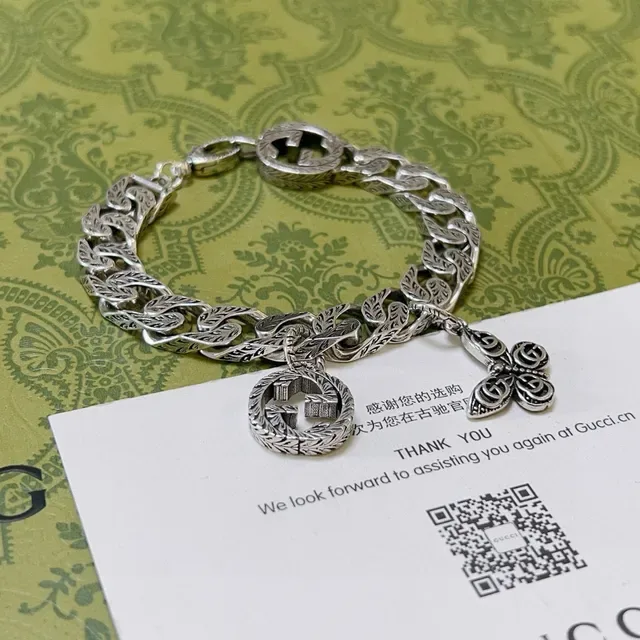 Gucci GG Marmont Leaf-Engraved Curb Chain Interlocking G Butterfly Charm Bracelet 5