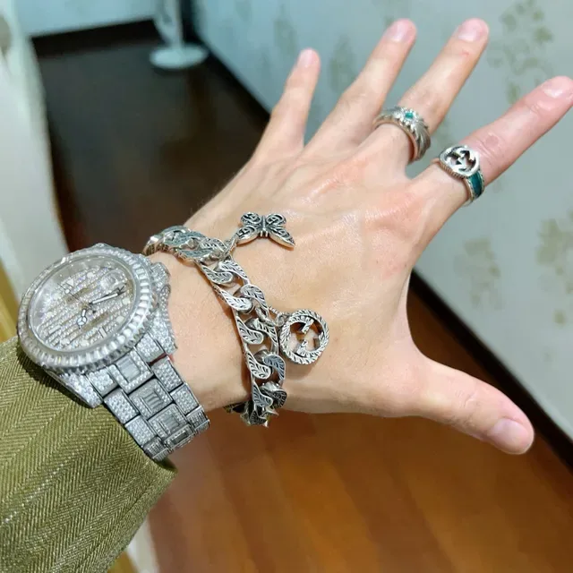 Gucci GG Marmont Leaf-Engraved Curb Chain Interlocking G Butterfly Charm Bracelet 9