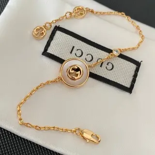 Gucci GG Marmont Mother-of-Pearl Disc Gold-Tone Chain Bracelet