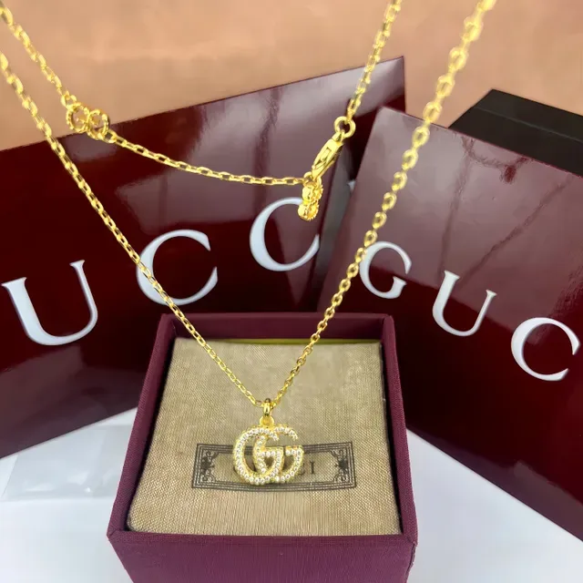 Gucci GG Marmont Pavé Interlocking GG Colar com pingente 4
