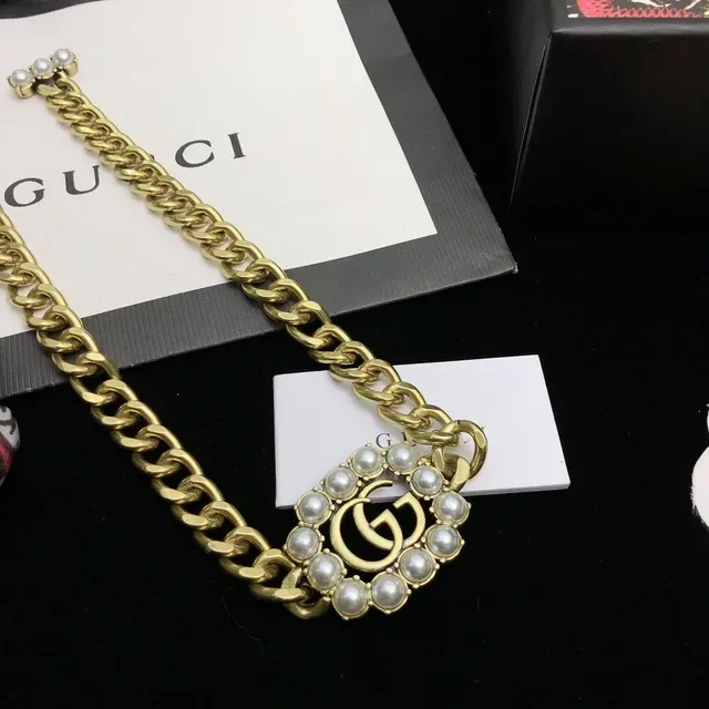 Gucci GG Marmont Pearl-Embellished Gold-Tone Chain Necklace 2