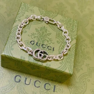Gucci GG Marmont retorcido Double G Silver Chain Bracelet