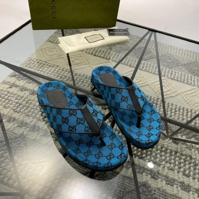 Gucci GG Monogram Blue and Black Thong Slippers 7