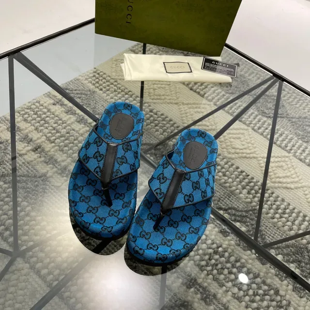 Gucci GG Monogram Blue and Black Thong Slippers 8