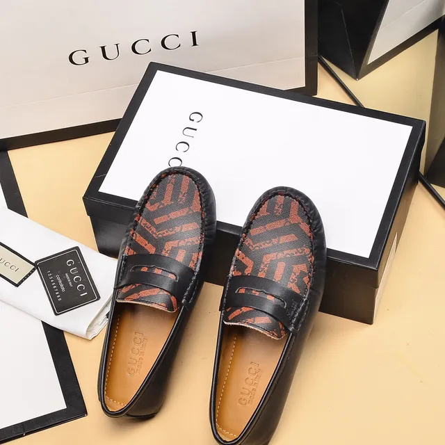 Gucci GG Monogram Print Black Loafers 3