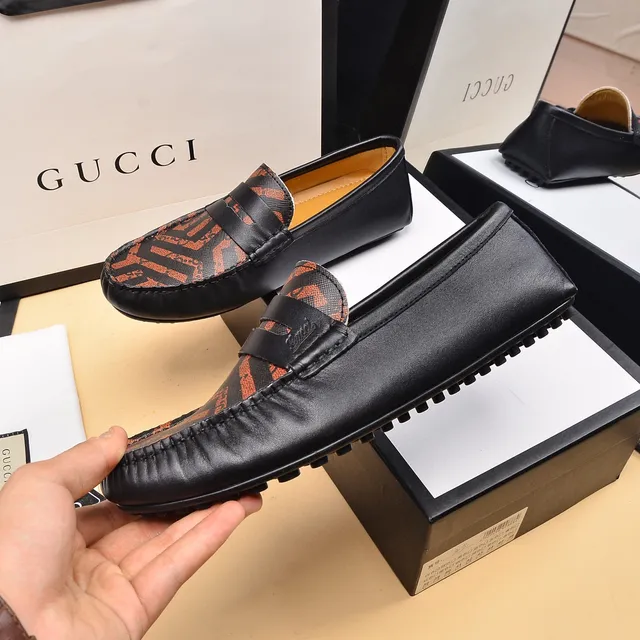 Gucci GG Monogram Print Black Loafers 5
