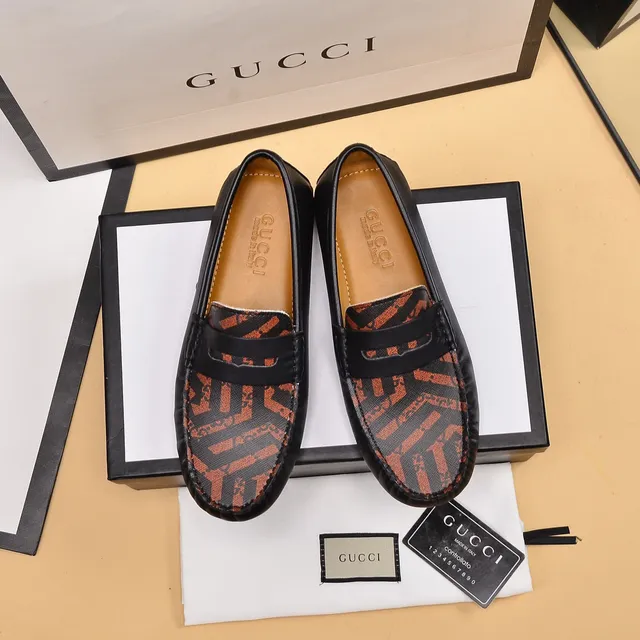 Gucci GG Monogram Print Black Loafers 9