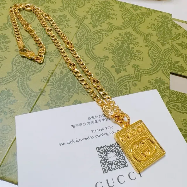 Gucci Gold-Tone Square GG Pendant Necklace 3