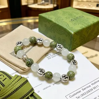 Gucci हरा सफेद माणिक interlocking G charms कंगन