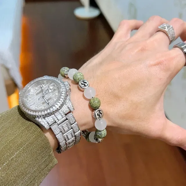 Gucci إسوارة خضراء بيضاء خرز interlocking G Charms 4
