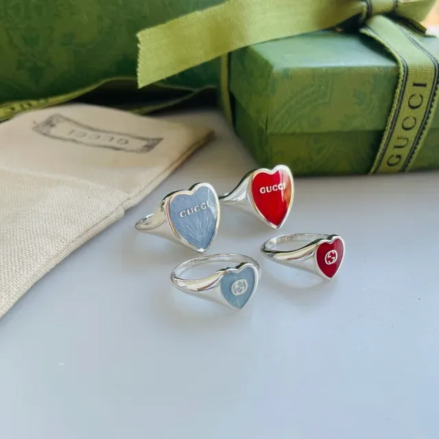 Gucci Heart Signet Blue Silver Enamel-Faced Ring 6
