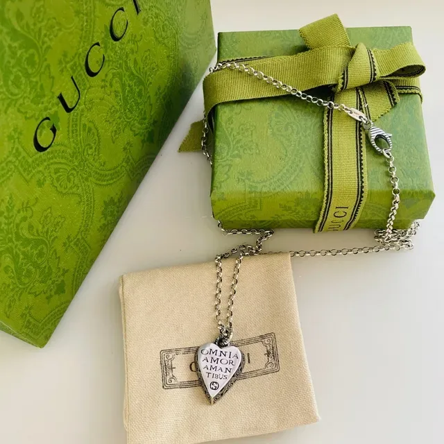 Gucci Heart Silver Green Engraved Latin Inscription Necklace 5