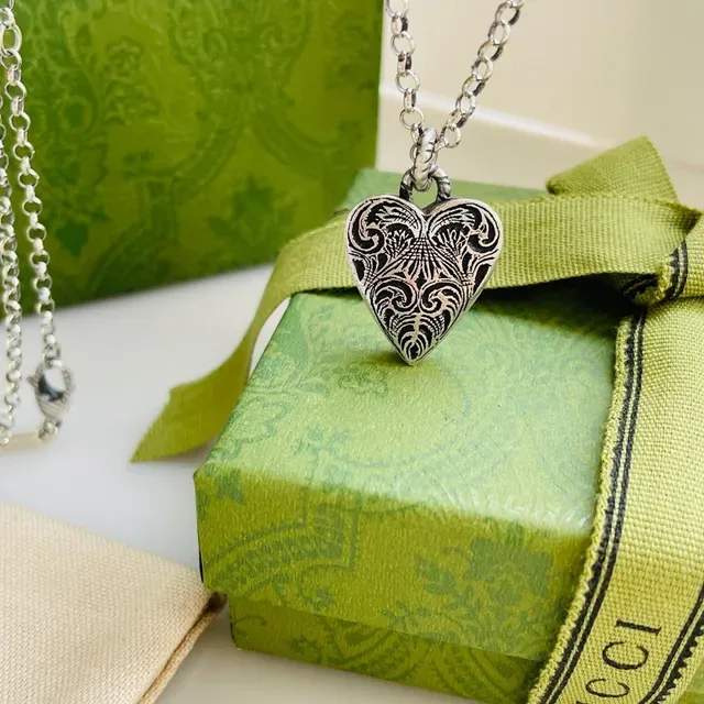 Gucci Heart Silver Green Engraved Latin Inscription Necklace 6