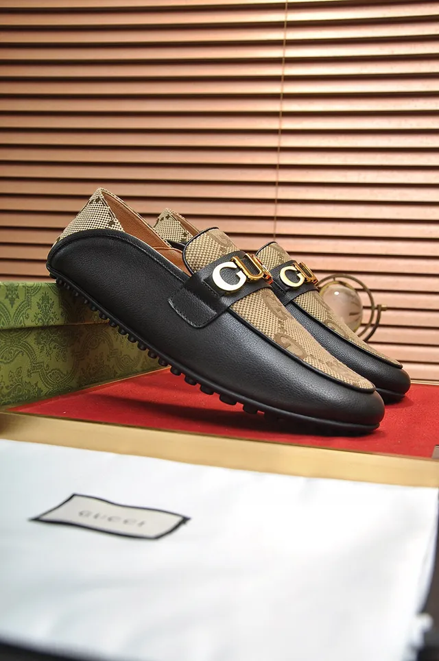 Gucci Horsebit 1955 Beige Monogram Canvas and Black Leather Loafers 9