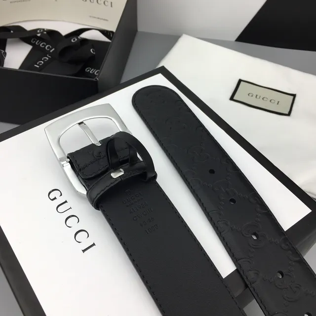 Gucci Horsebit 1955 Ceinture en cuir noir embossé GG 8