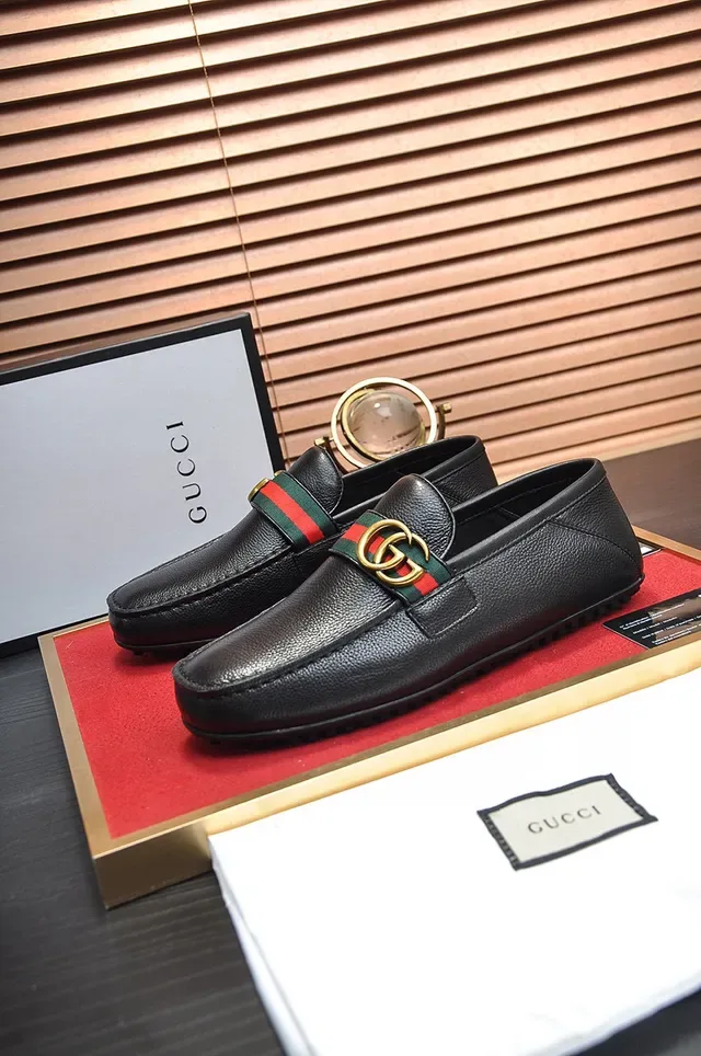 Gucci Horsebit 1955 Black Leather Loafer 7