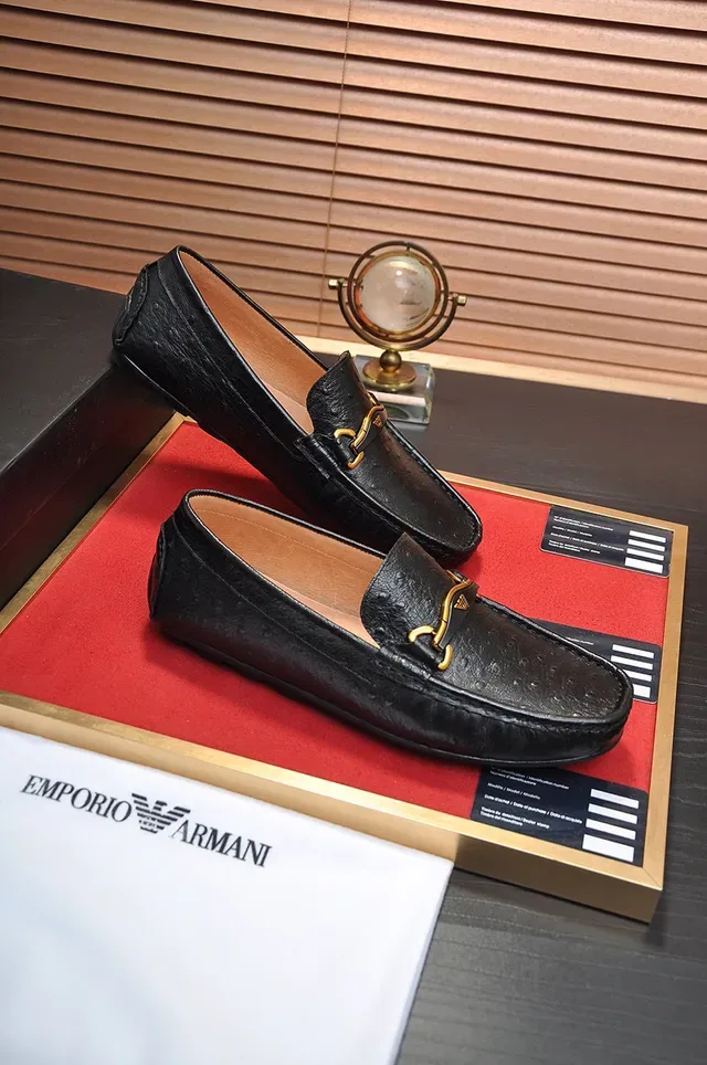 Gucci Horsebit 1955 Black Ostrich Leather Loafer 6