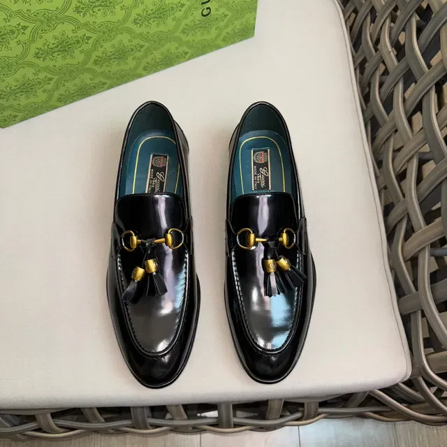 Gucci Horsebit 1955 Black Patent Leather Tassel Loafers 2
