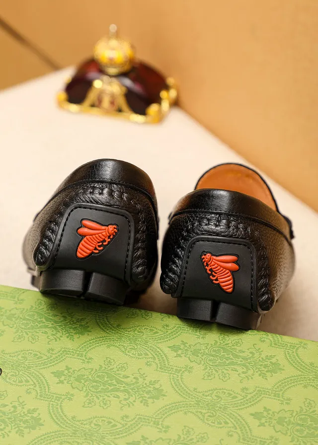 Gucci Horsebit 1955 Black Pebbled Leather Loafer 8