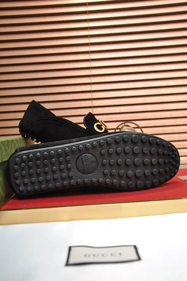 Gucci Horsebit 1955 黑色麂皮金色鞋带乐福鞋 4