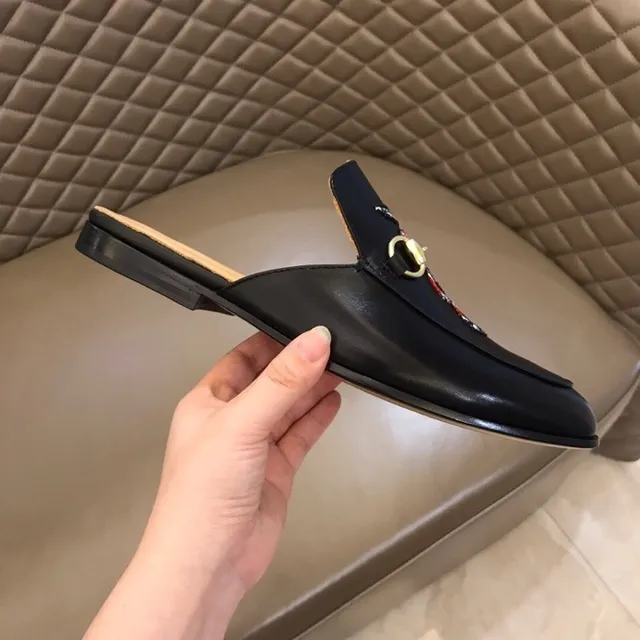Gucci Horsebit 1955 Mocassin brodé serpent 2