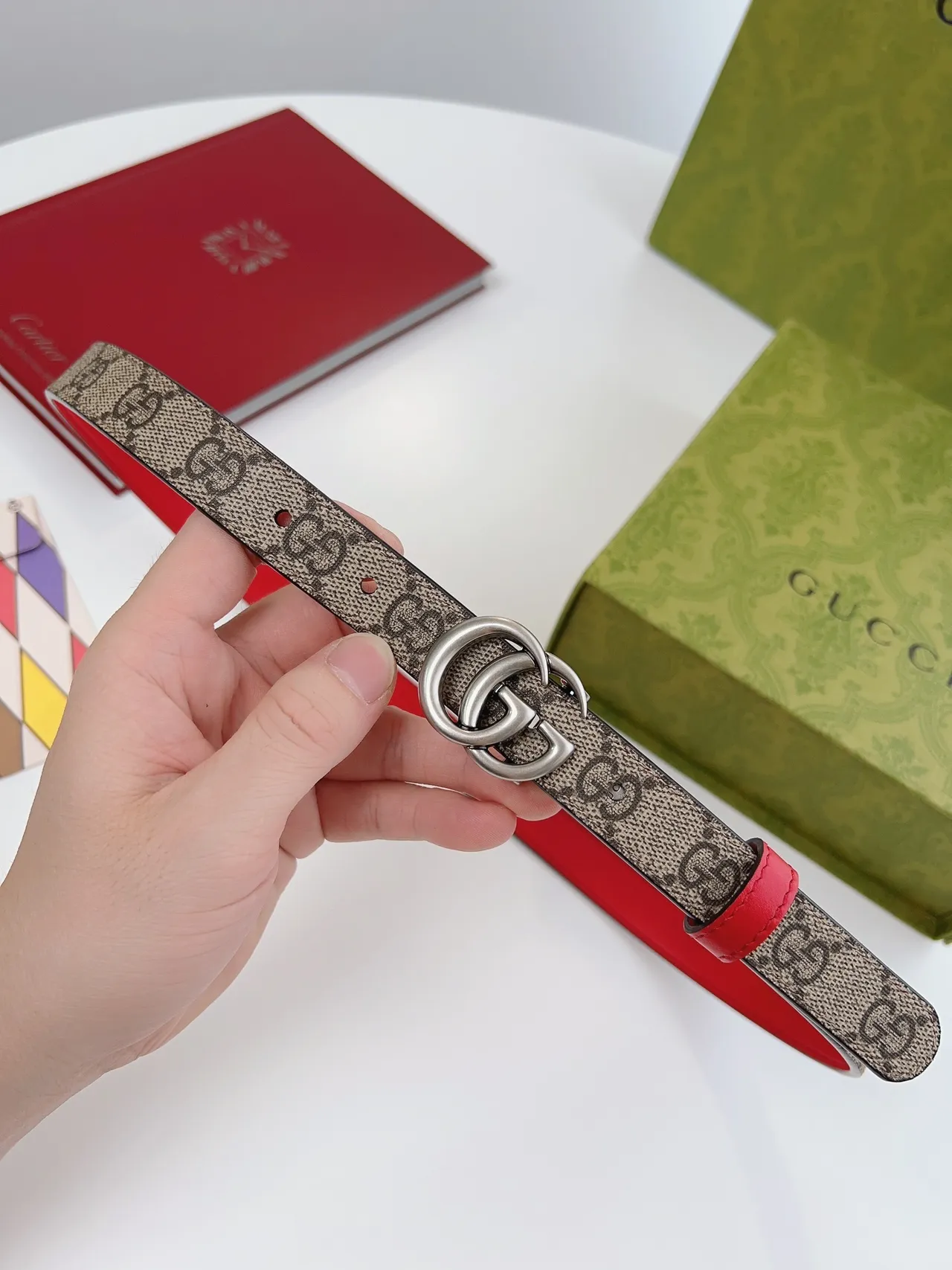 Gucci Horsebit 1955 GG Monogram 帆布和红色皮革腰带 8