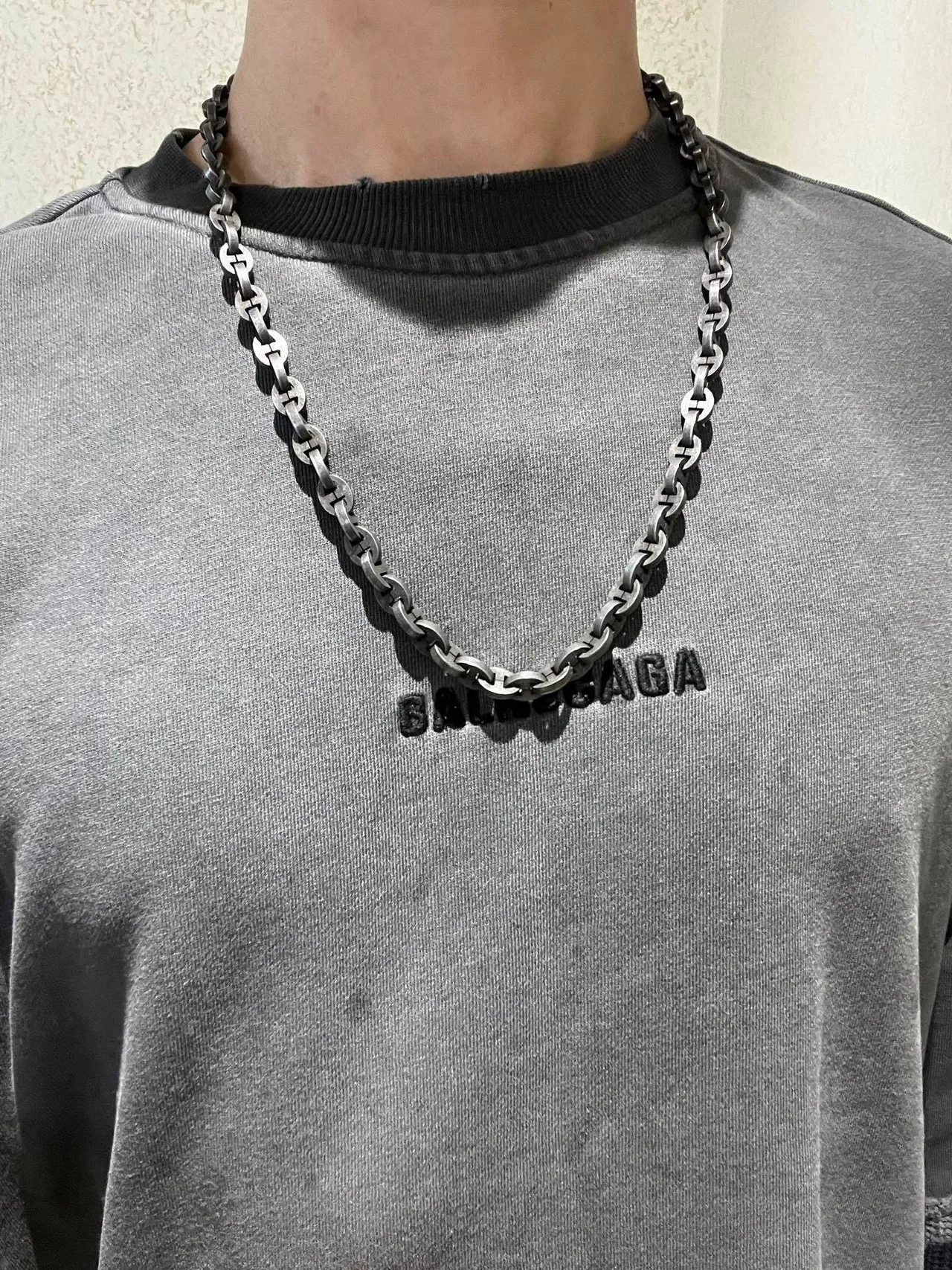 Gucci Horsebit 1955 Gray Interlocking H-Link Chain Oxidized Metal Finish Necklace 8