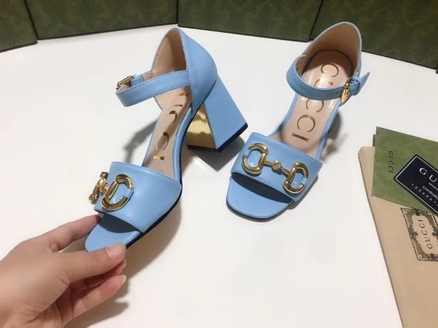 Gucci Horsebit 1955 Sandales Gladiator en Cuir Bleu Clair 4