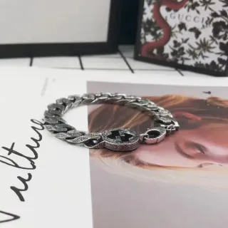 Gucci Interlocking G Engraved Curb-Link Silver Bracelet