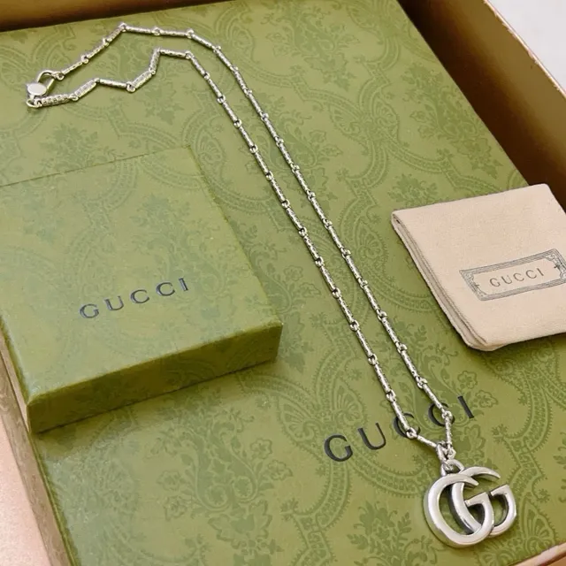 Gucci Interlocking G Silver Pendant Fine Link Chain Necklace 9