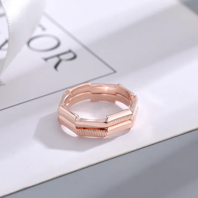 Gucci Octagon Gold-Tone Geometric Ring 3