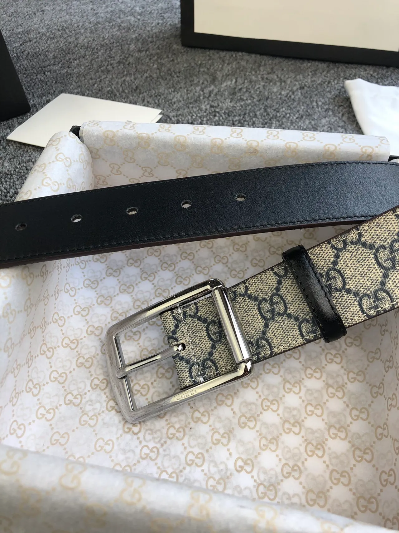 Gucci Ophidia 米色黑 GG Supreme 帆布 皮革腰带 2