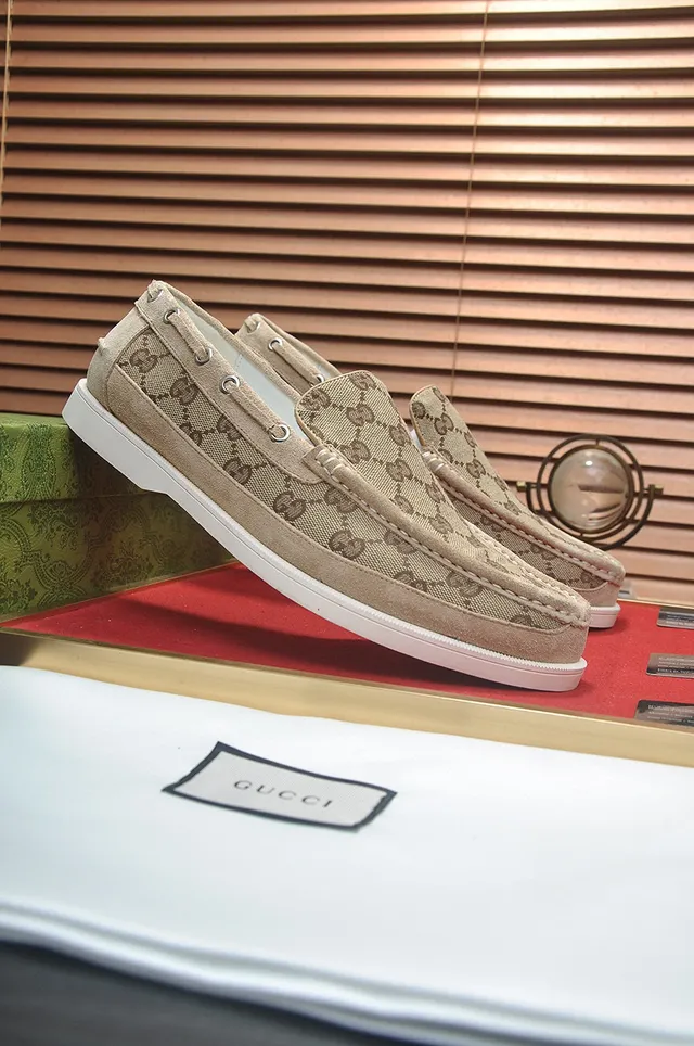 Gucci Ophidia Beige Brown GG Monogram Canvas Moccasin-Stitched Vamp Loafer 9