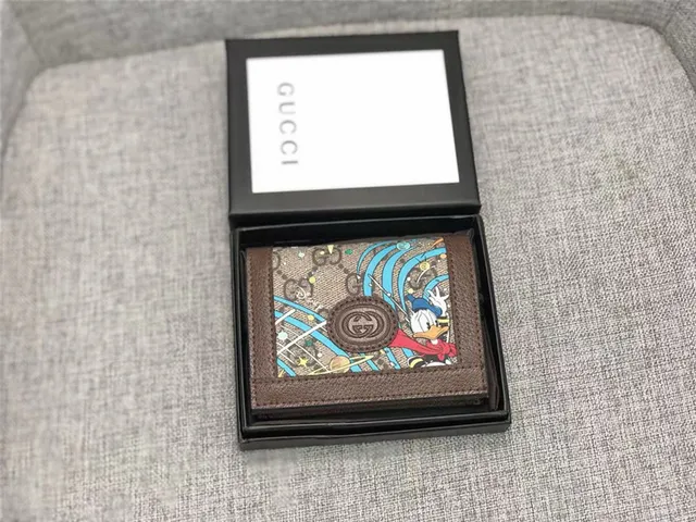 Gucci Ophidia Disney colaboração carteira curta 8