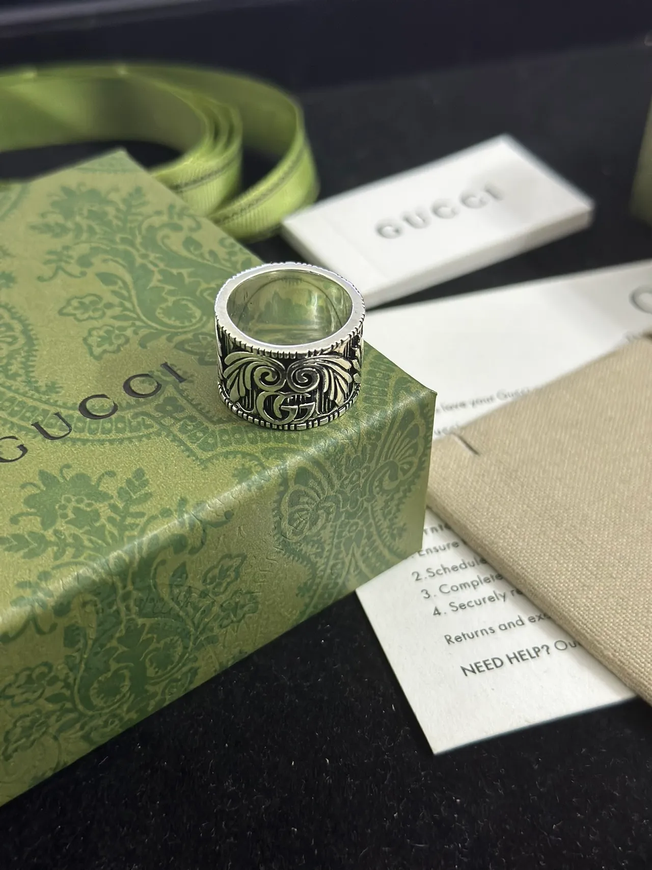 Gucci Ornate Scrollwork Wide Band Silver Ring 8