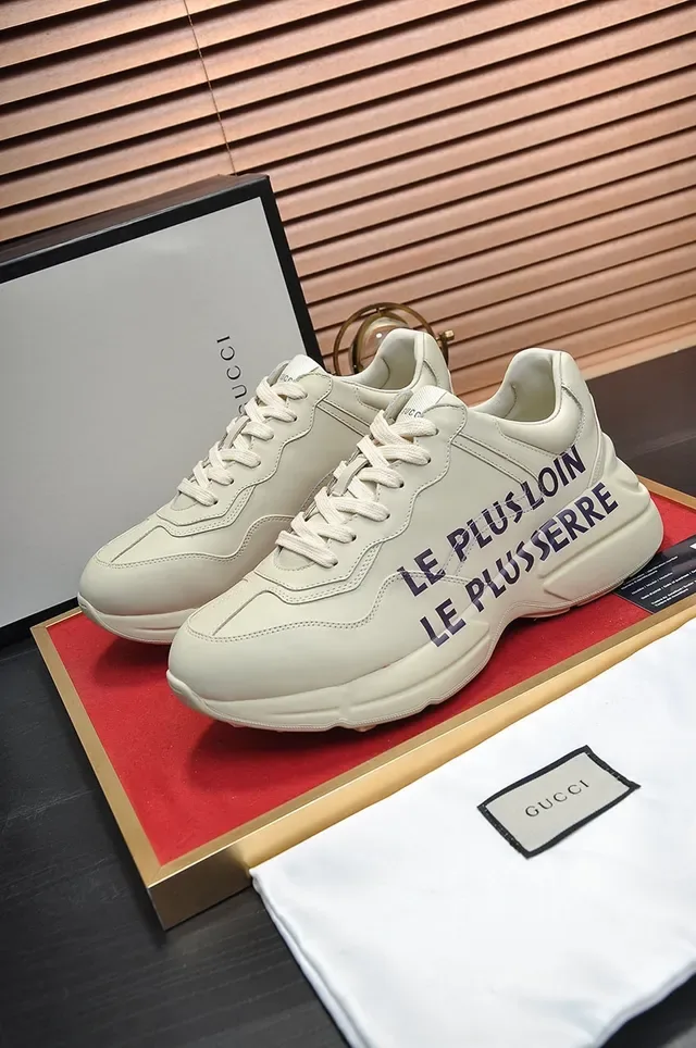 جوتشي Rhyton بيج بحري جلد علوي oversized شعار مرساة chunky sneakers 2