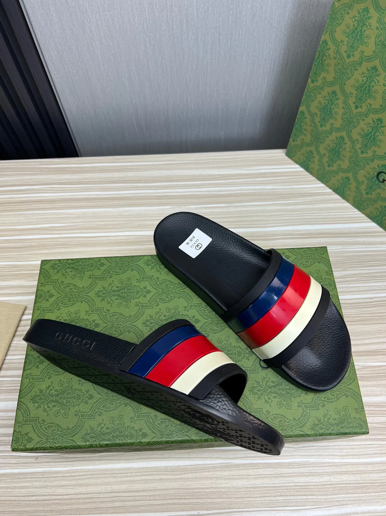 Gucci Screener Black Multicolor Leather Footbed Glossy Web Stripe Strap Slippers 6