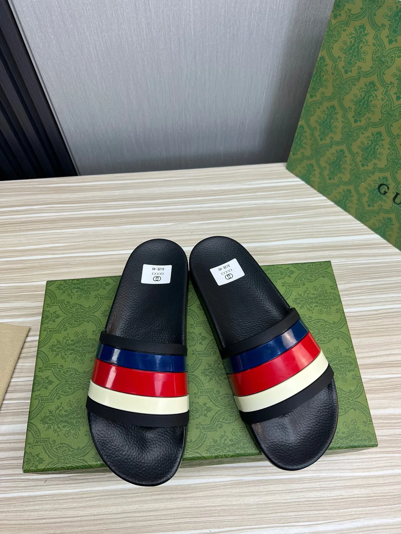 Gucci Screener Black Multicolor Leather Footbed Glossy Web Stripe Strap Slippers 9