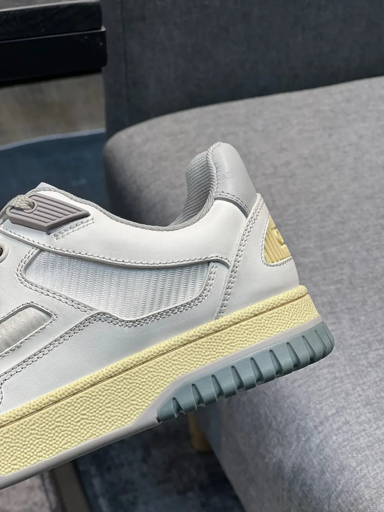 Gucci Screener Off-White and Mint Green Lifestyle Sneakers 8