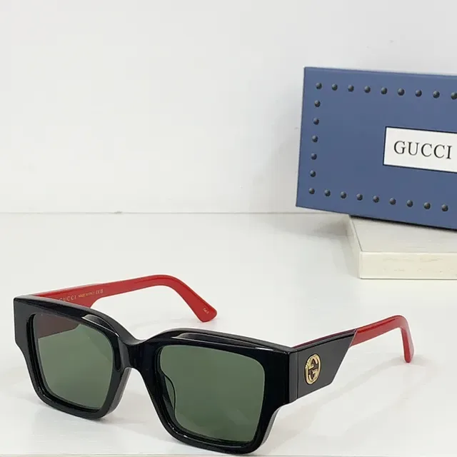 Gucci Screener Oversized Square Black Acetate Sunglasses 8