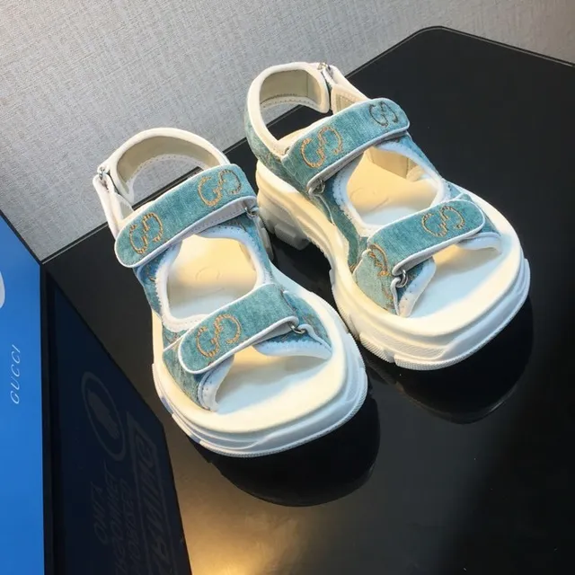 Sandales casuales de plateforme chunky Gucci Screener en denim teal brodées GG 2