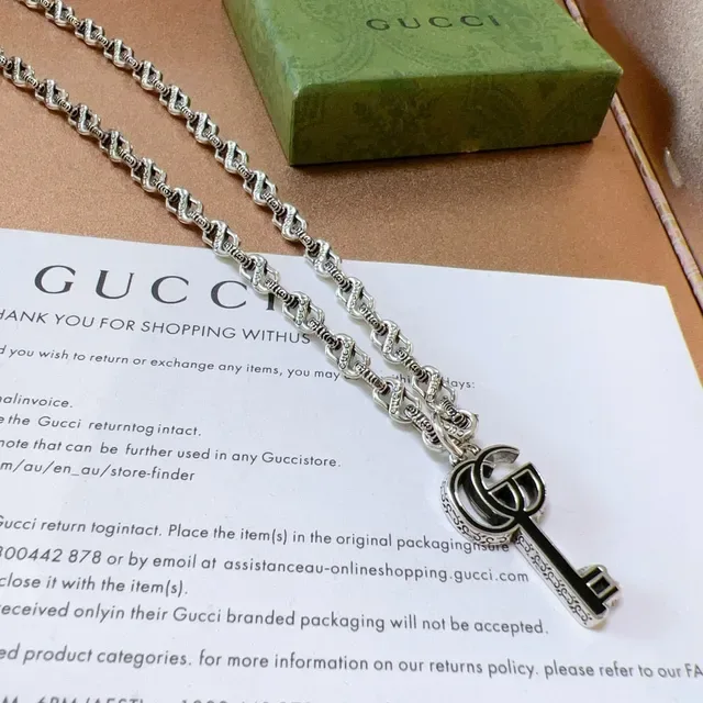 Gucci Silver Black Chain Key-Shaped Pendant Necklace 7