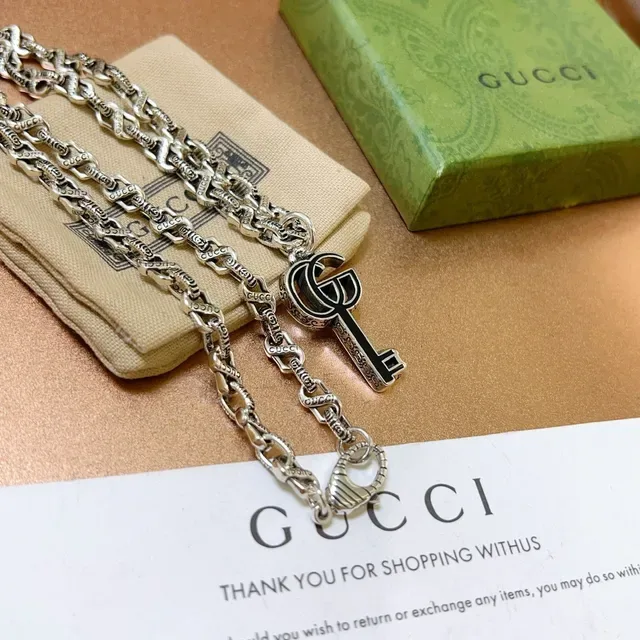 Gucci Silver Black Chain Key-Shaped Pendant Necklace 9