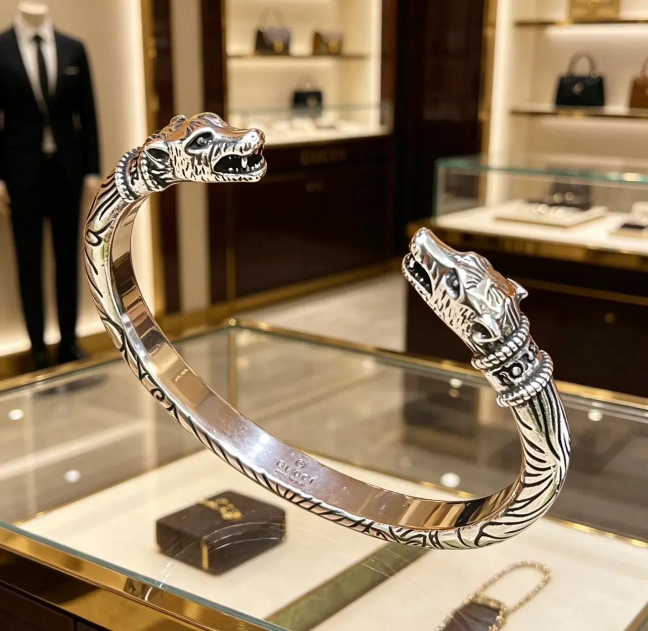 Gucci Silver Black Open Cuff Animal Head Terminals Bracelet 2