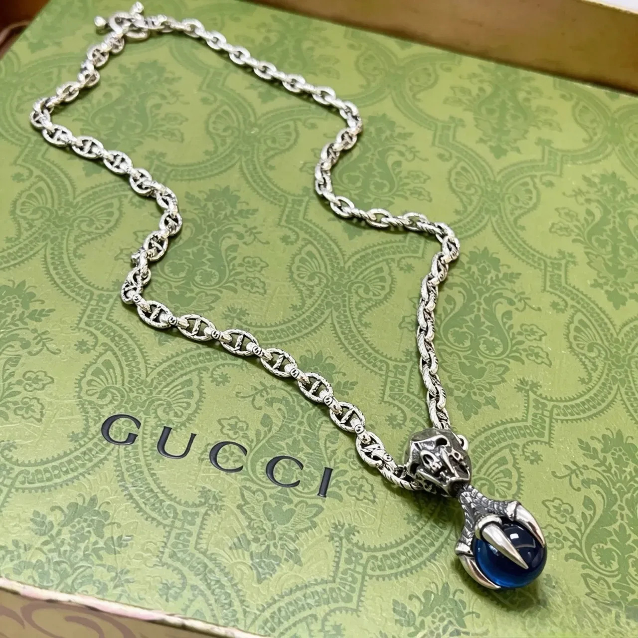 Gucci Silver Blue Oxidized Chain Skull-and-Claw Pendant Necklace 2