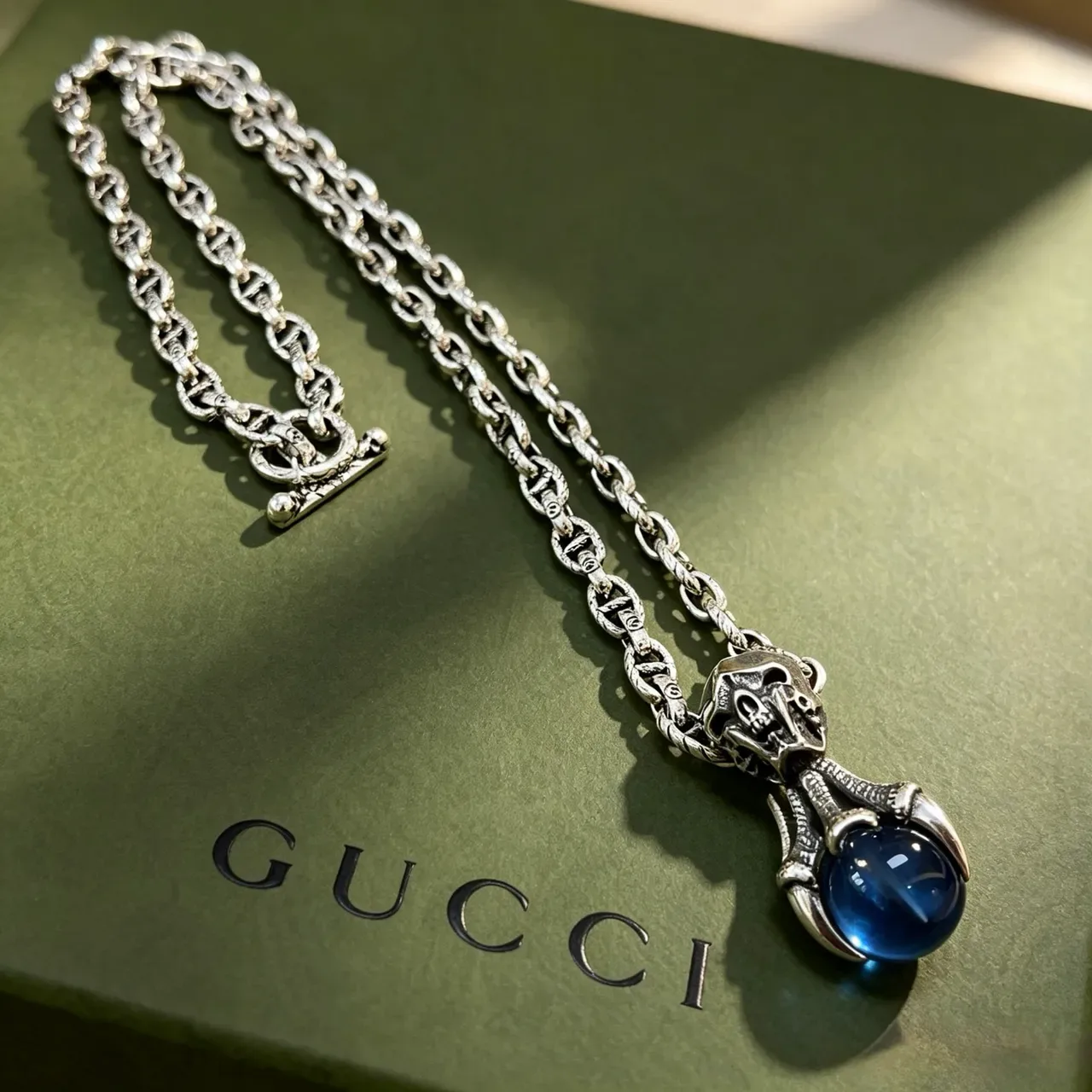 Gucci Silver Blue Oxidized Chain Skull-and-Claw Pendant Necklace 4