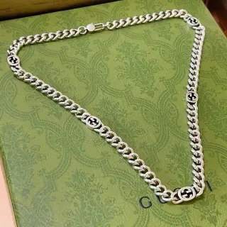 Gucci Silver Chunky Curb Chain Interlocking G Medallions Necklace
