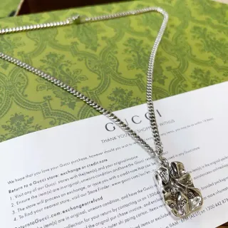 Gucci Silver Curb Chain Sculpted Multi-Element Pendant Necklace